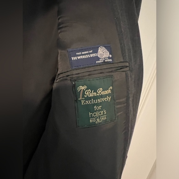 Men's Palm Beach Exclusively for Hajjar's Big & Tall Dark Gray Suit - Picture 5 of 8